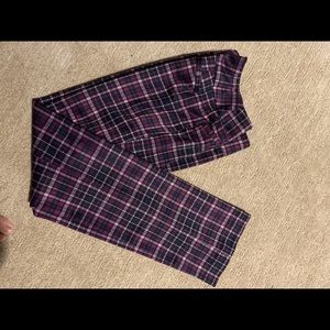 NY&Co. Plaid pull on pants.